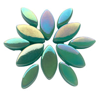 Ottoman Kronblade Perlemor Lys Cyan