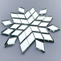 Lasimosaiikki – Vinoneliönmuotoinen peili - mosaicshop