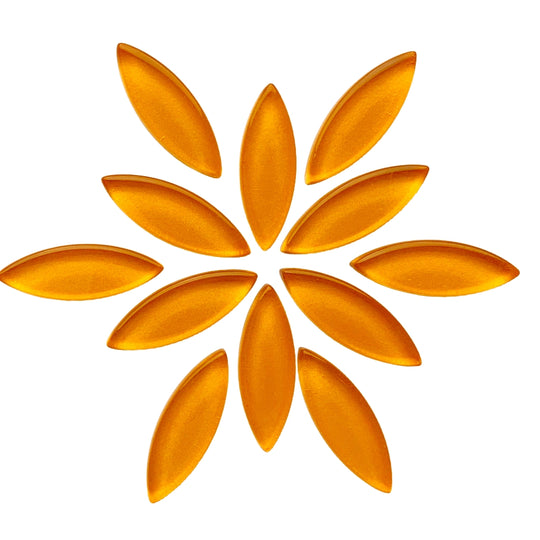 Pienet terälehdet mandariini
