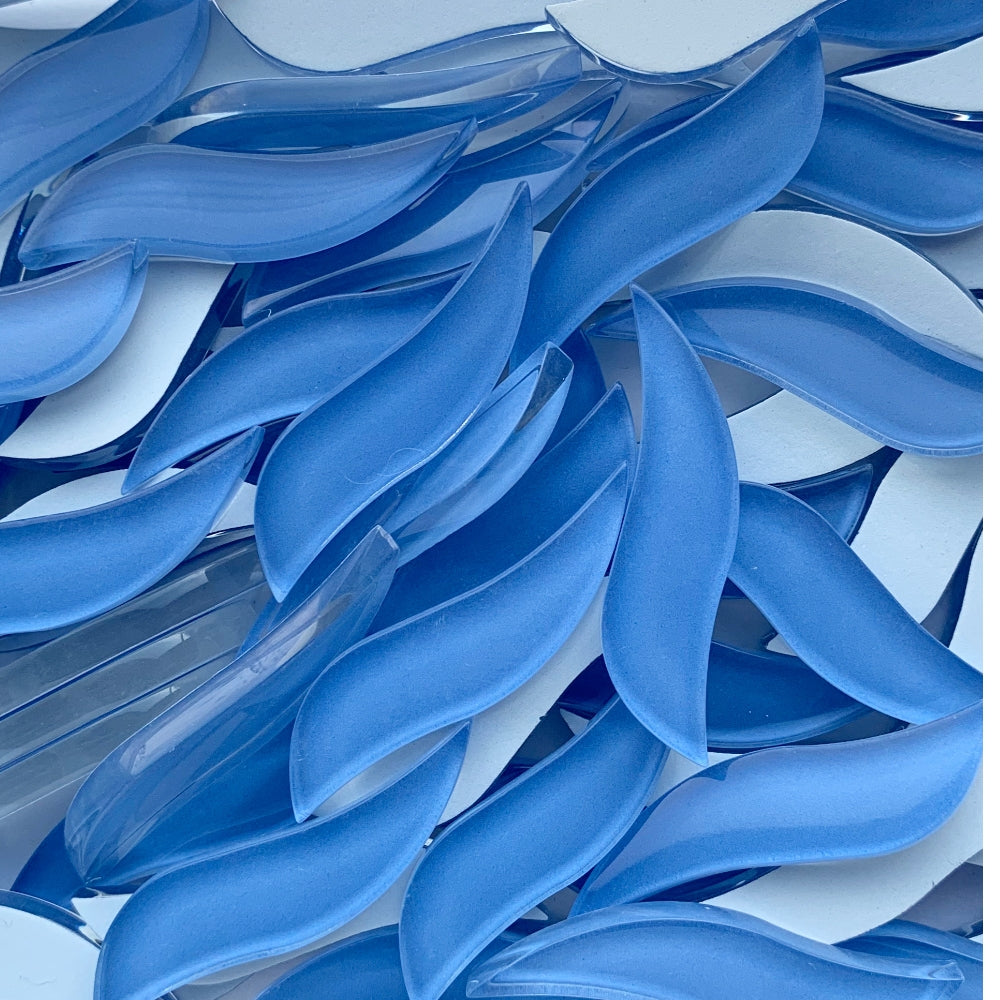 Wavy Petals Sky Blue
