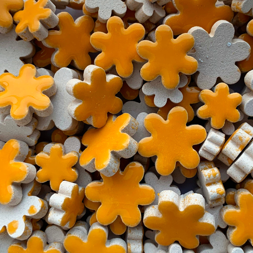 Charms Blumen Curry