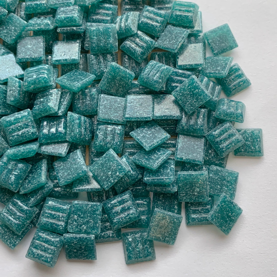 Glasmosaik 10mm Ishvid (løs)