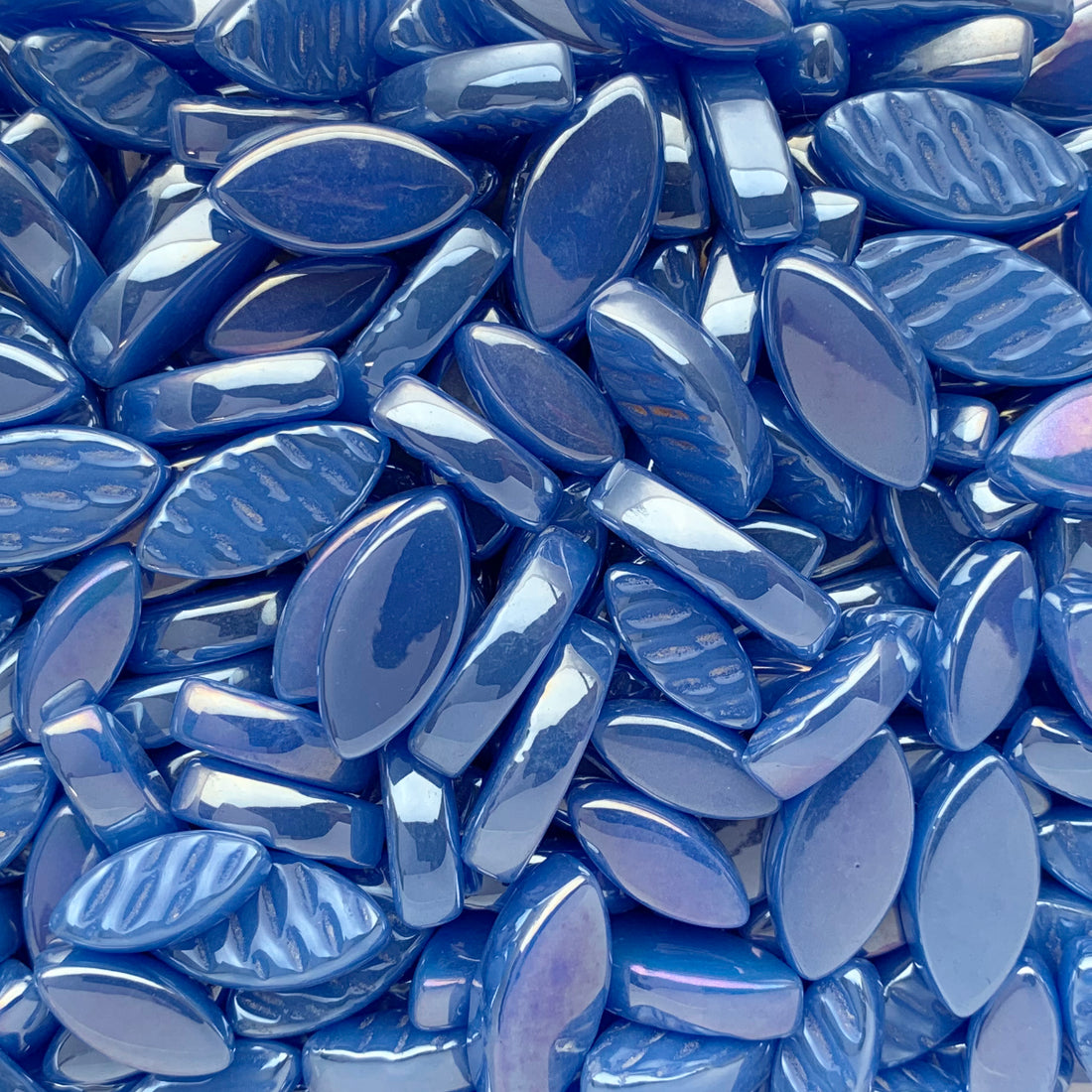 Ottoman Bloemblaadjes Parelmoer Blauw