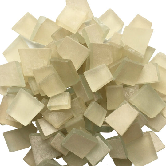 Beachglass norsunluunvalkoinen