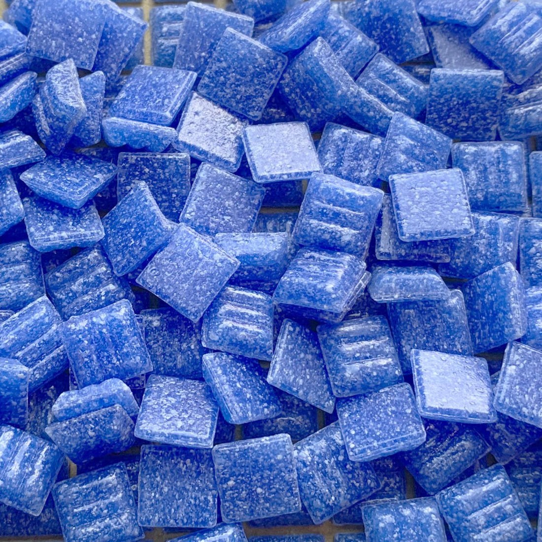 Lasimosaiikki 10mm taivaansininen - mosaicshop
