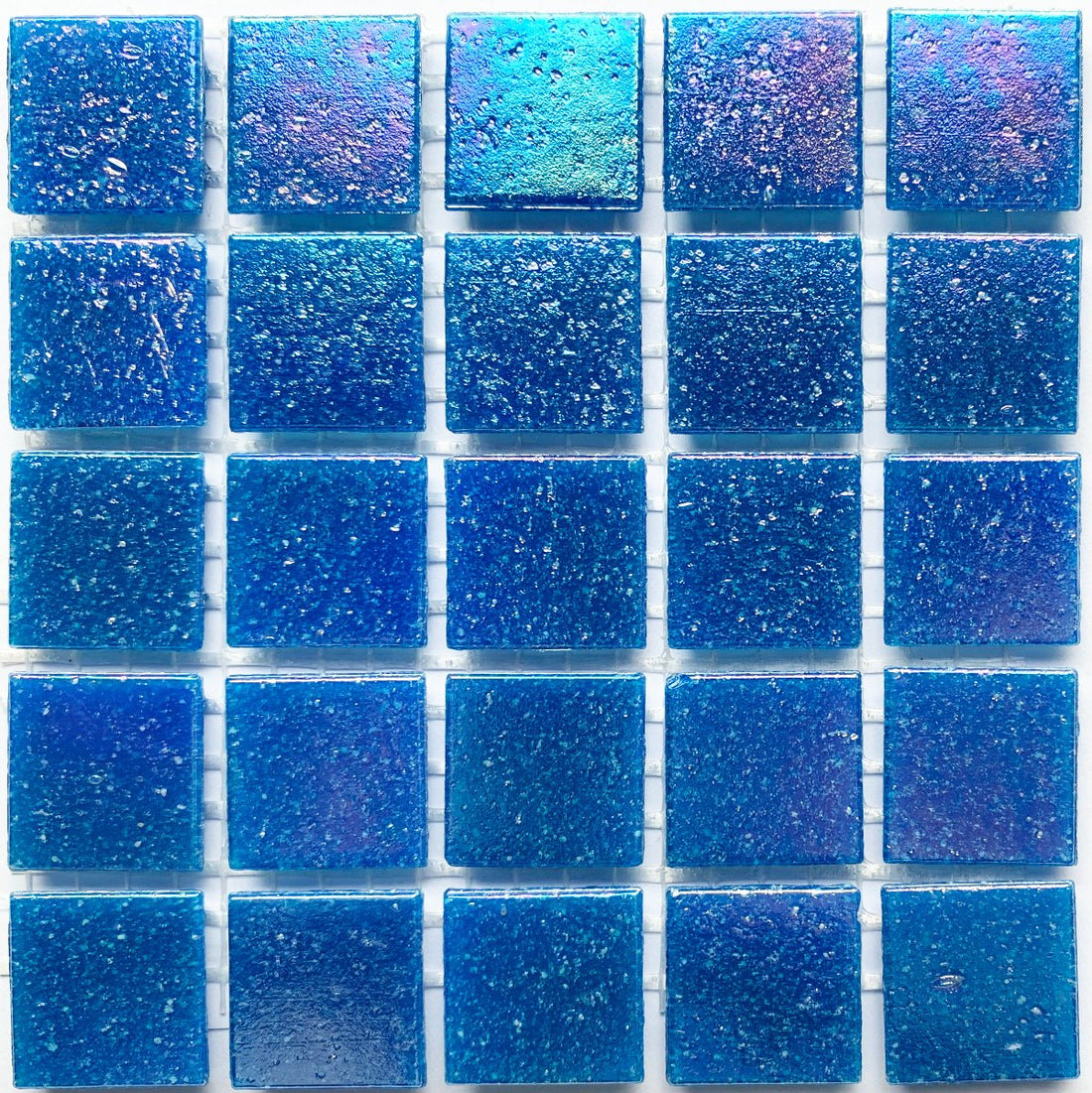 Irisoiva lasimosaiikki 20mm vetinen - mosaicshop