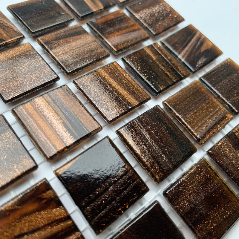 Verre Mosaique - glass mosaic -Glasmosaik-glasmozaïek-Glasmozaiek met Goud Dooradert 20mm Diep Topaas - mosaicshop