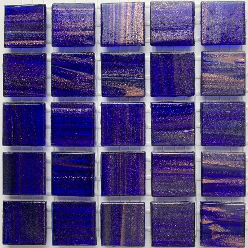 Kultasuoninen lasimosaiikki 20mm yönsininen - mosaicshop