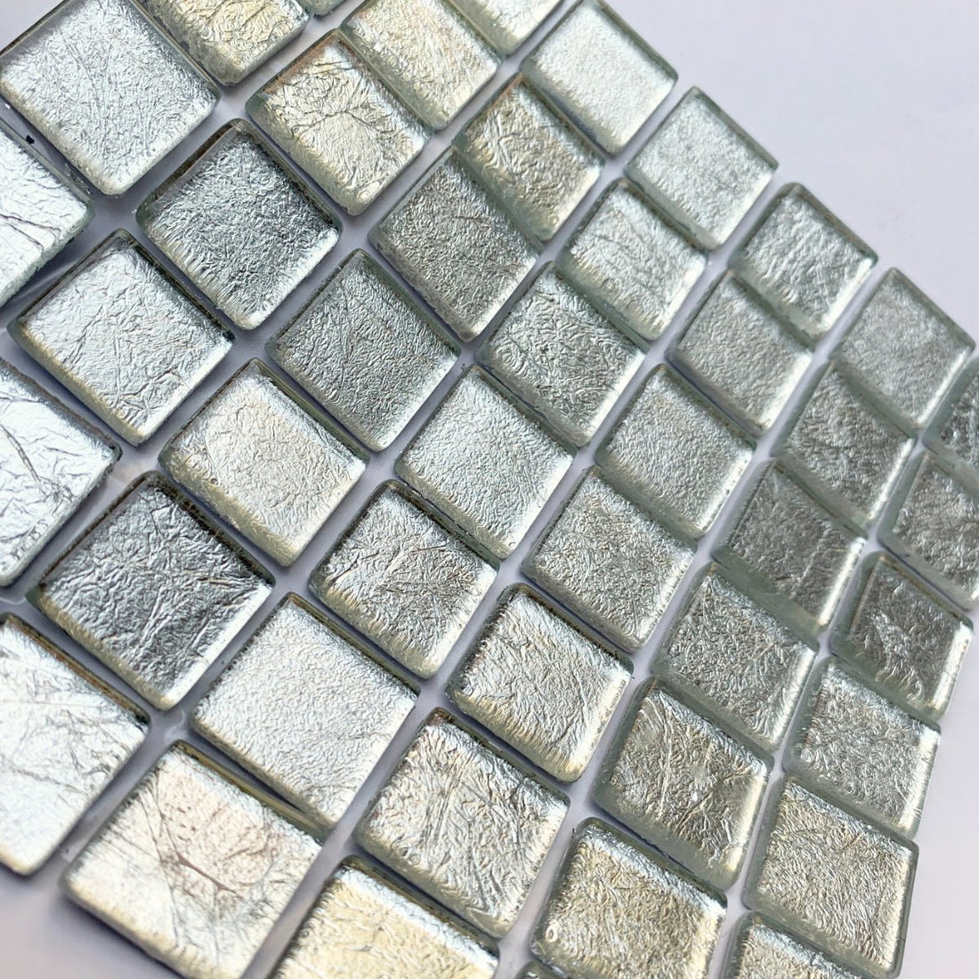 Lasimosaiikki – Peilimosaiikki 20mm hopeinen - mosaicshop