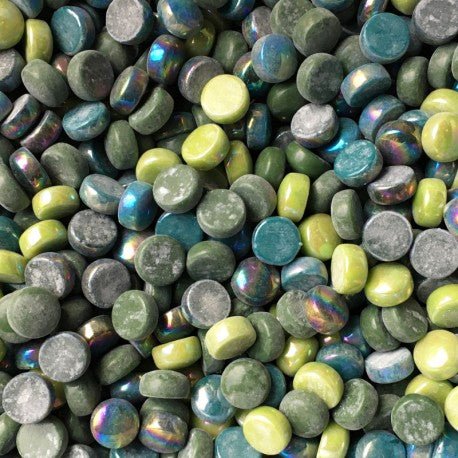 Lasimosaiikki – Lasinapit 12mm tummanvihreä sekoitus - mosaicshop