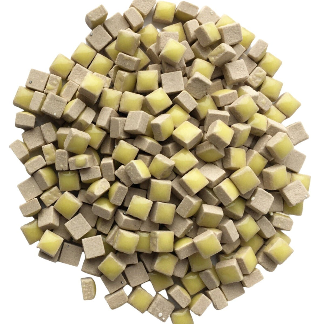 Verre Mosaique - glass mosaic -Glasmosaik-glasmozaïek-Micro Keramiek 5mm Banaan - mosaicshop
