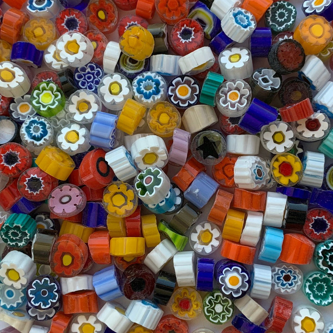 Lasimosaiikki – Millefiori värisekoitus 11/12 läpinäkyvä - mosaicshop