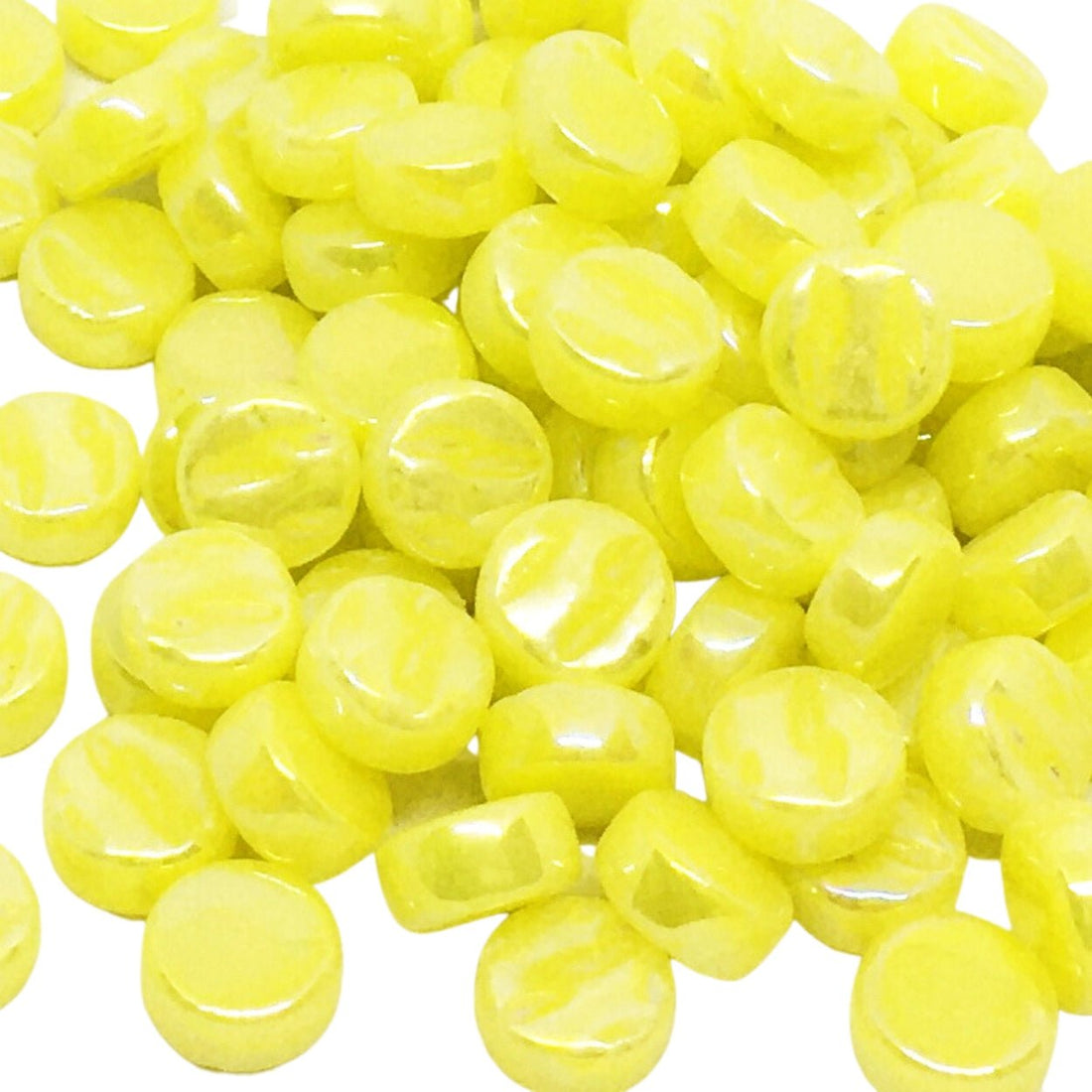 Lasimosaiikki – Helmiäishohtoiset minipyörylät 8mm haponkeltainen - mosaicshop