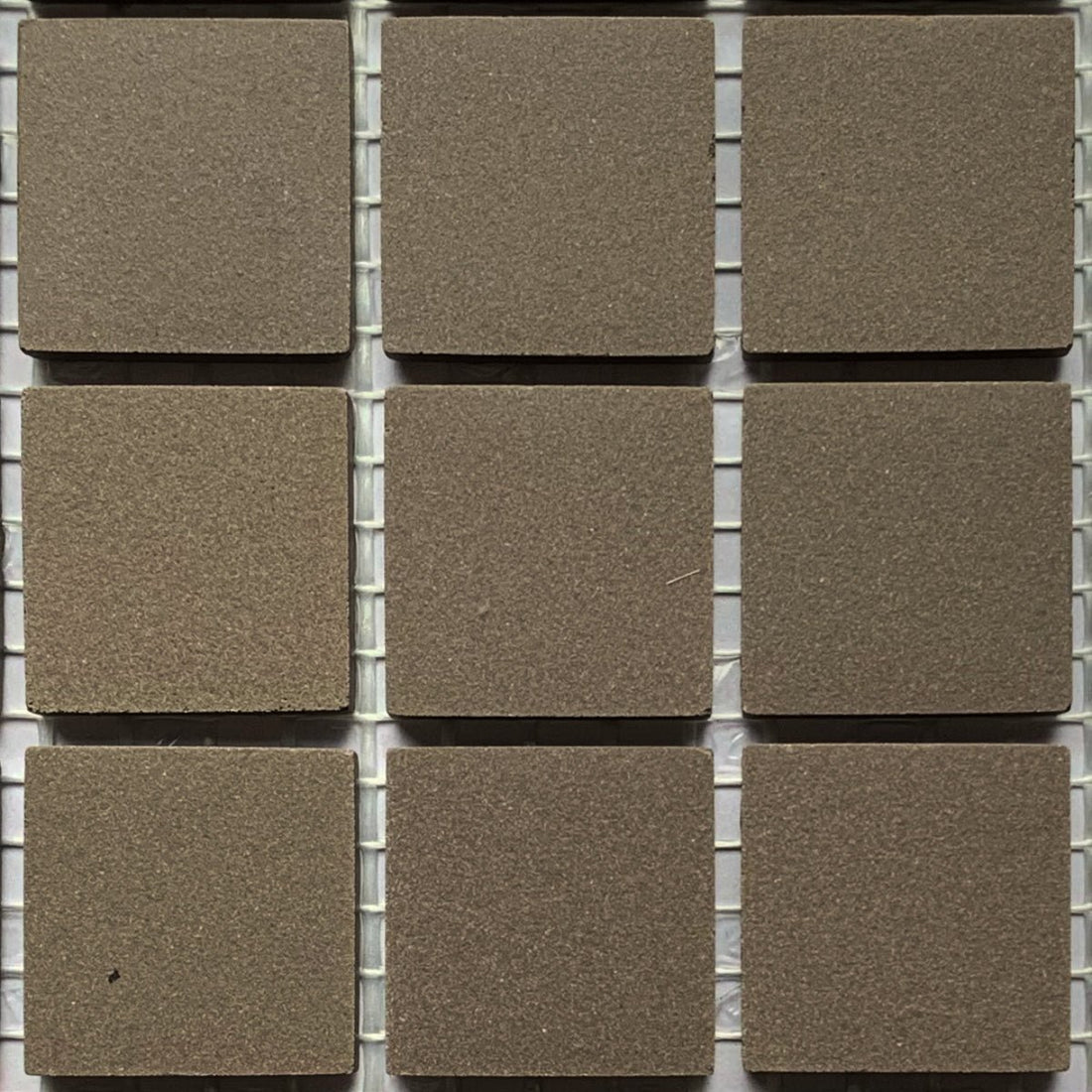 Winckelmans Anthracite – matte mozaïektegels van 20x20 mm op gaas