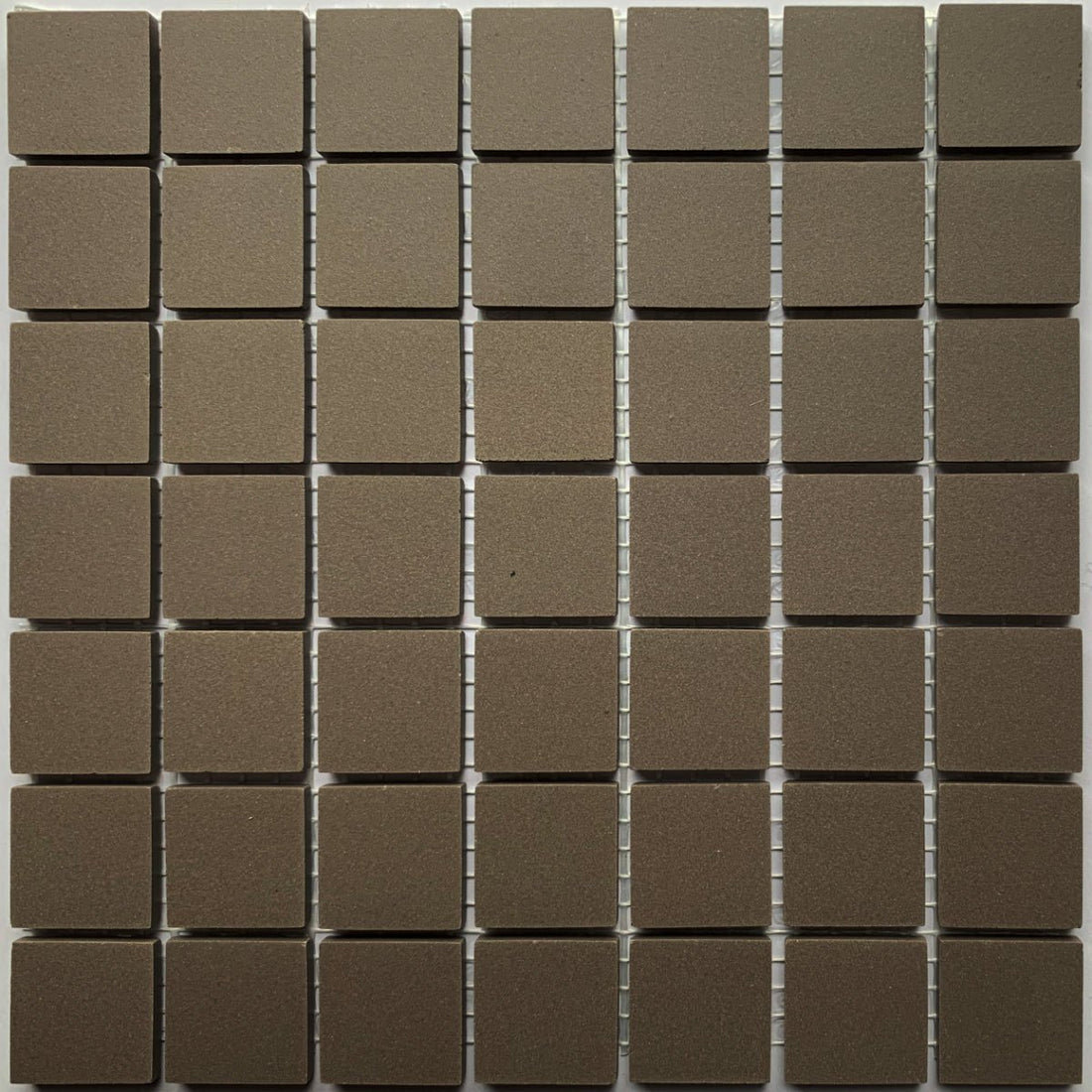 Winckelmans Anthracite – matte mozaïektegels van 20x20 mm op gaas