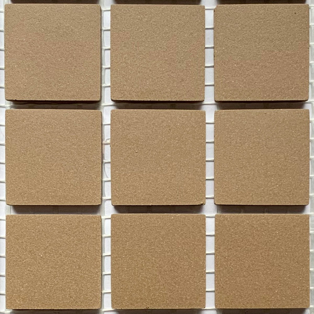 Winckelmans Café – matta mosaikplattor, 20x20 mm på nät
