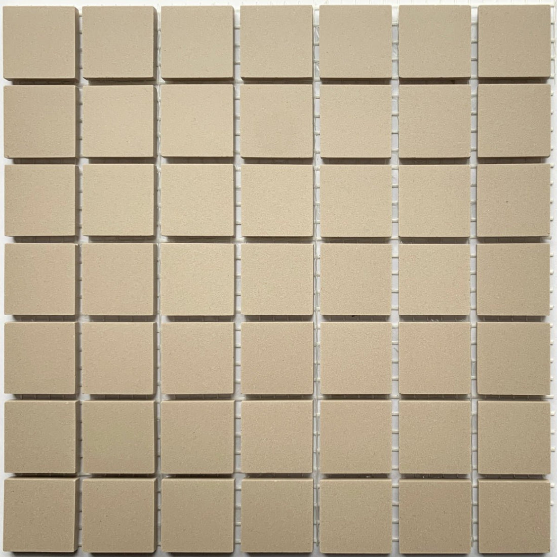 Winckelmans Linen – matta mosaikplattor, 20x20 mm på nät