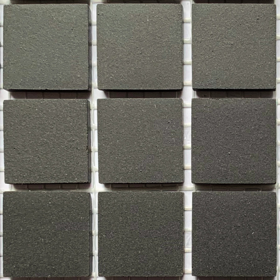 Winckelmans Noir – matt 50x50 mm mosaic tiles on mesh