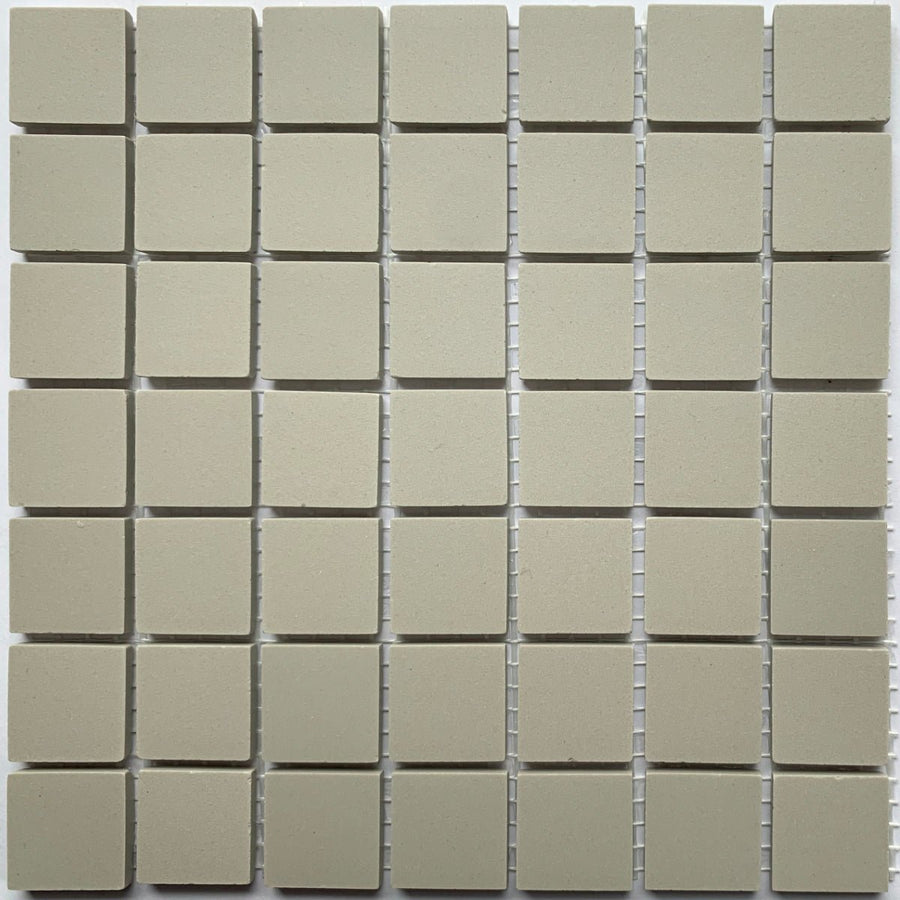Winckelmans Perle – matte mosaikfliser på 20x20 mm på net