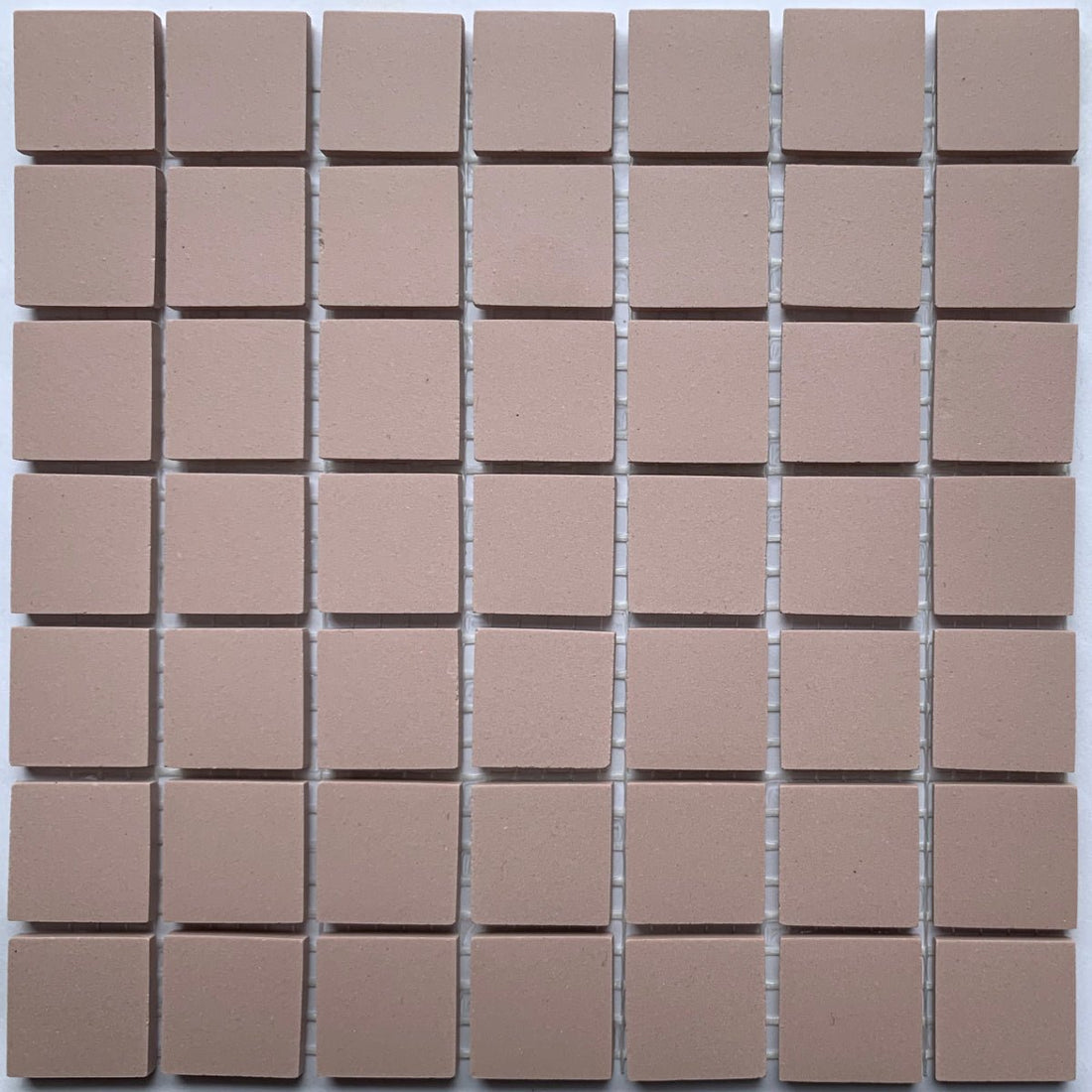 Winckelmans Rose – matte mozaïektegels van 20x20 mm op gaas